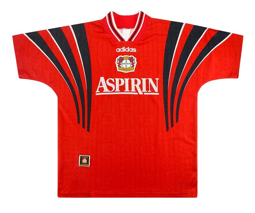 Primera equipación de Bayer Leverkusen 97-98