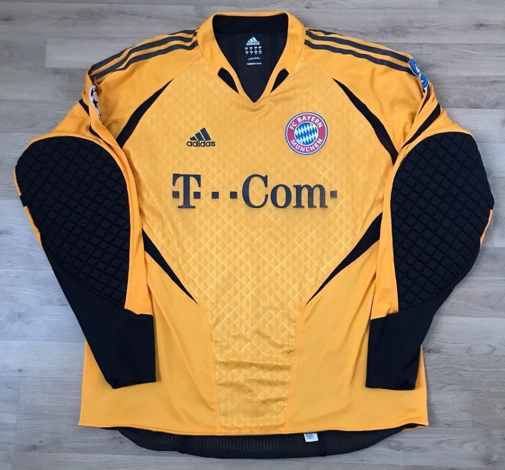 Equipación de portero de Bayern Múnich 04-05