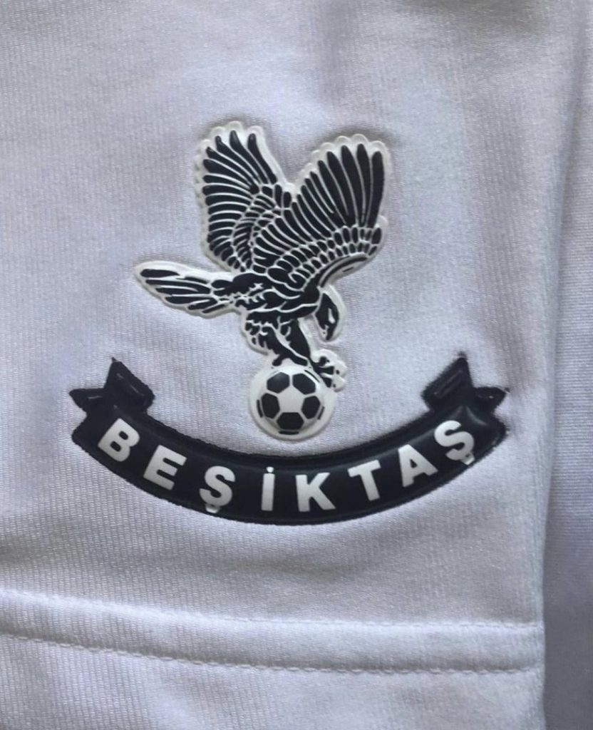 Equipación especial de Besiktas 92-93
