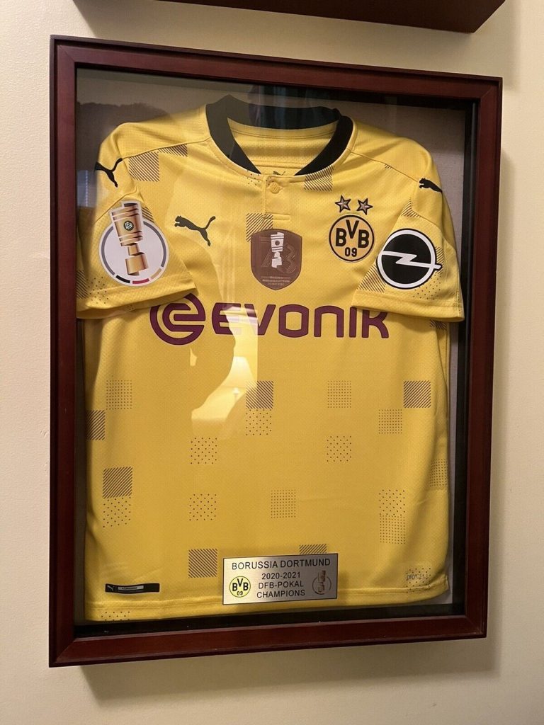 Equipación especial de Borussia Dortmund 20-21