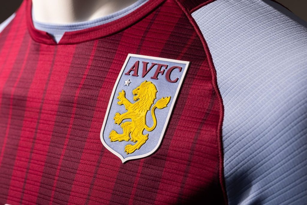 Aston Villa 21-22 Local 3