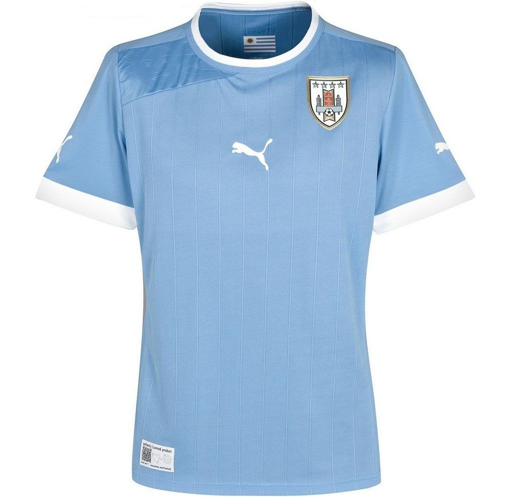Primera equipación de Uruguay 2012