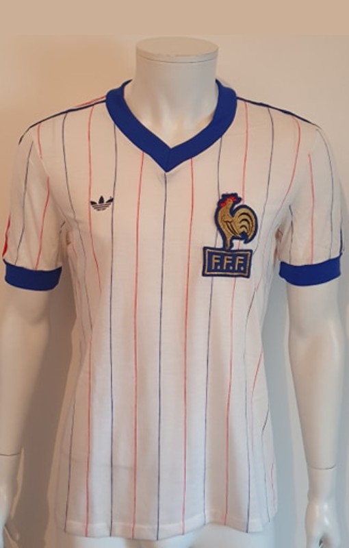 Segunda equipación de Francia 1980