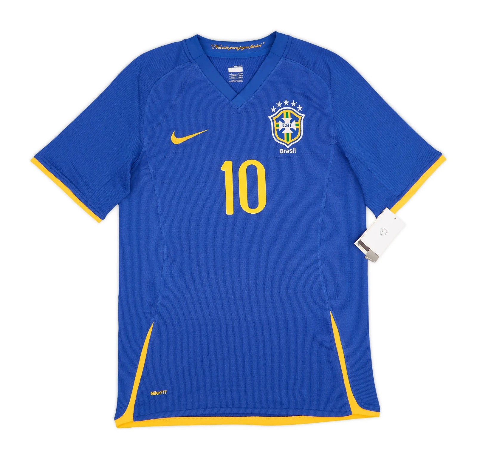 Segunda equipación de Brasil 2008