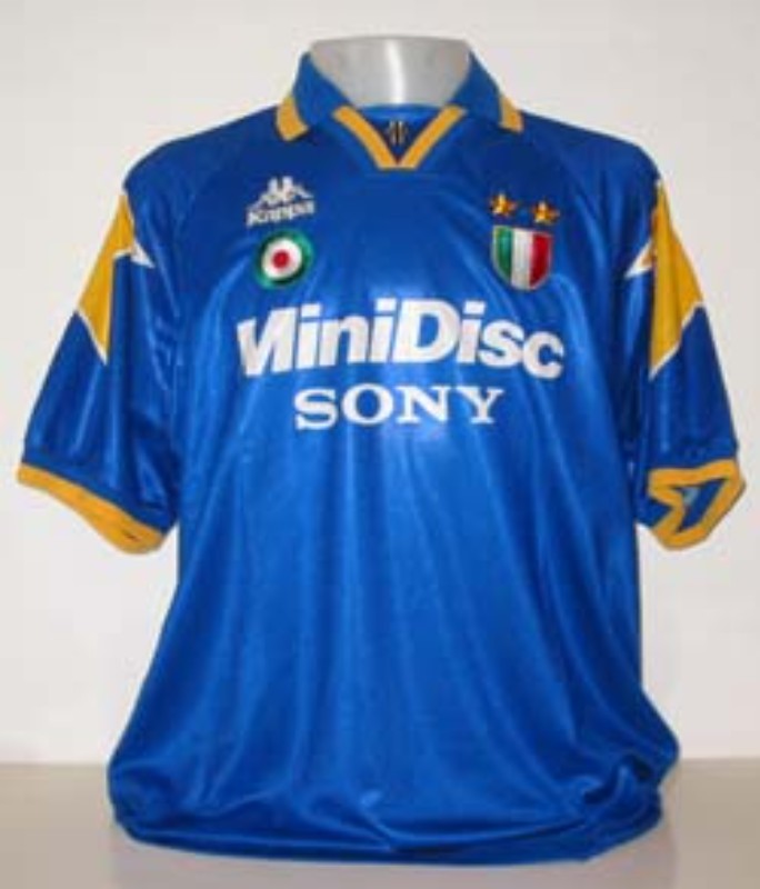 Segunda equipación de Juventus 95-96