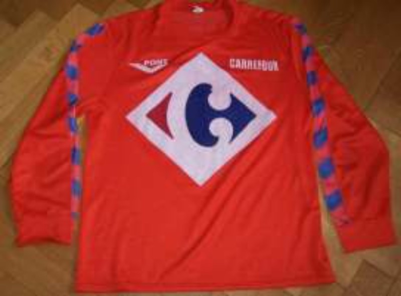 Primera equipación de Olympique de Lyon 83-84