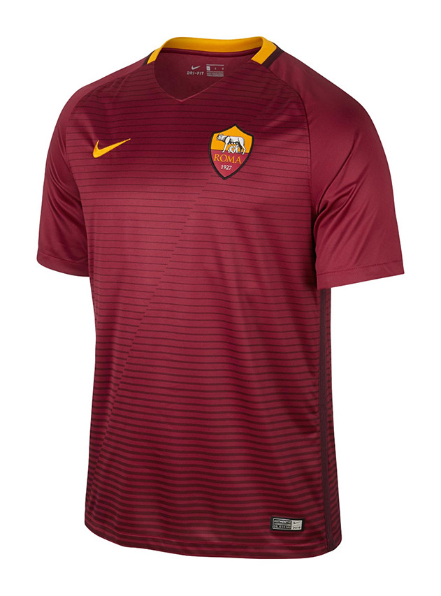 Primera equipación de Roma 16-17