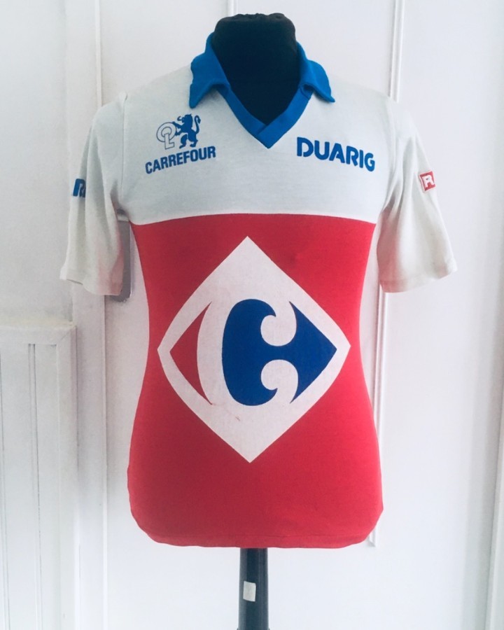 Segunda equipación de Olympique de Lyon 85-86