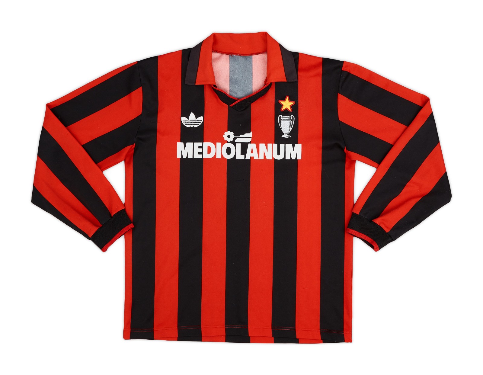 Primera equipación de Milan 90-91