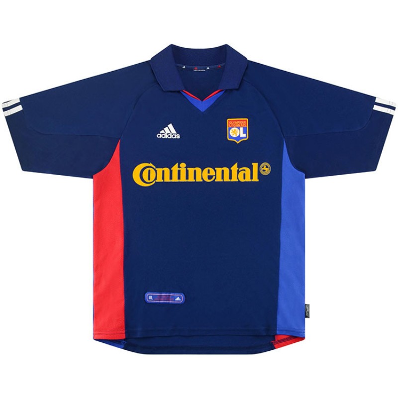 Segunda equipación de Olympique de Lyon 01-02