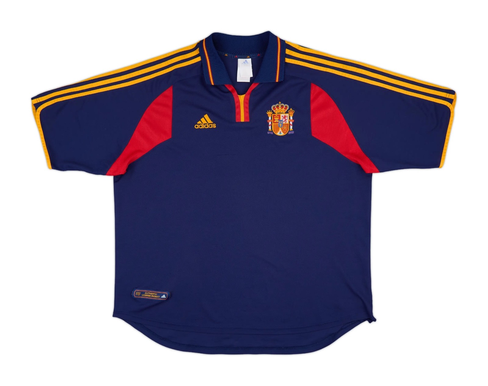 Tercera equipación de España 2000