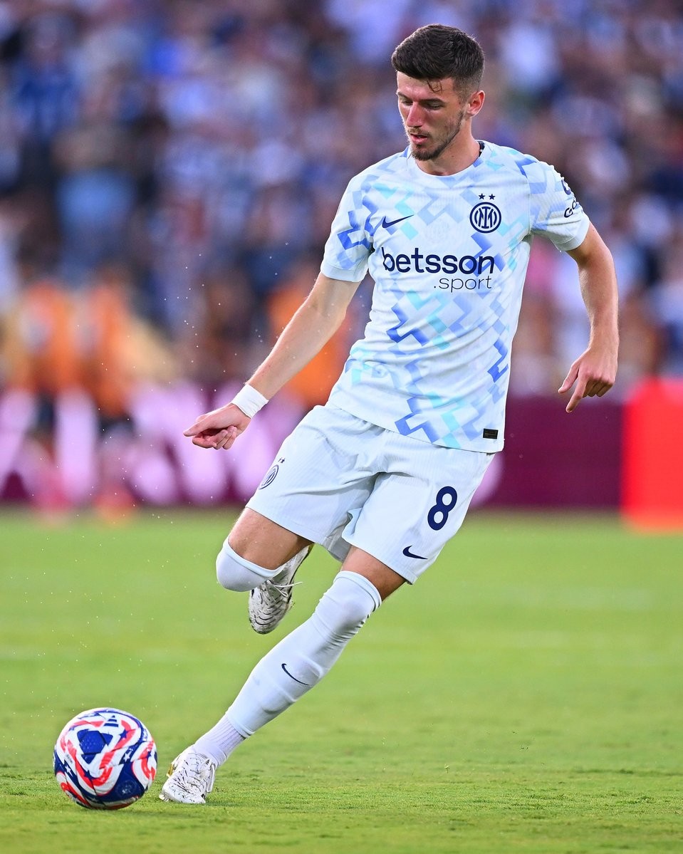 Inter Milan 2025 Visitante 3