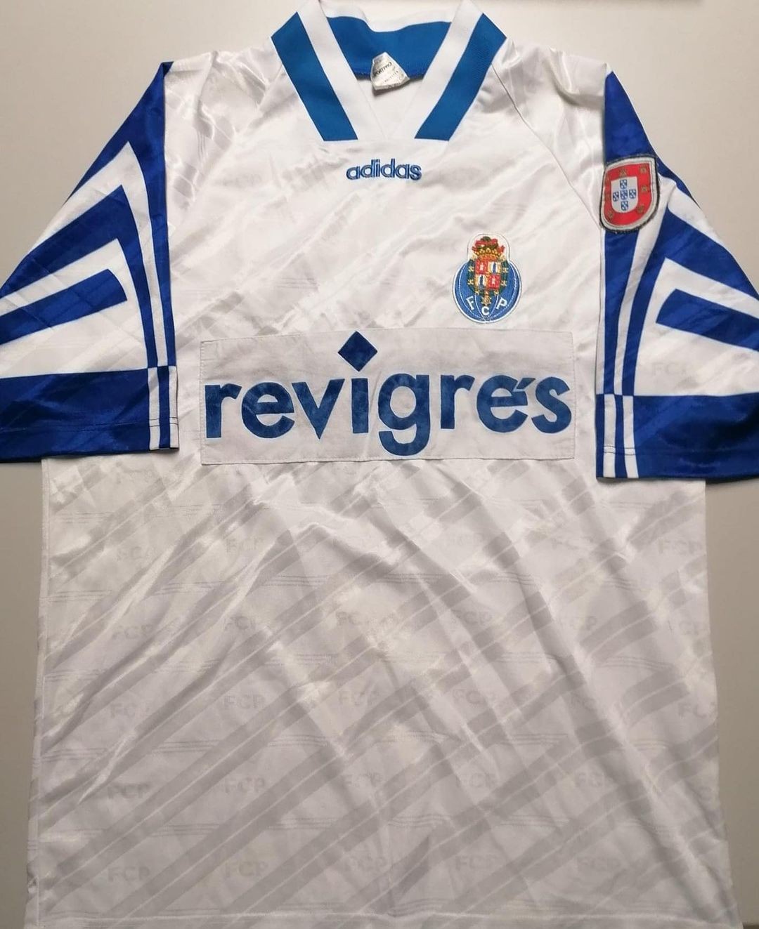 Segunda equipación de Oporto 96-97