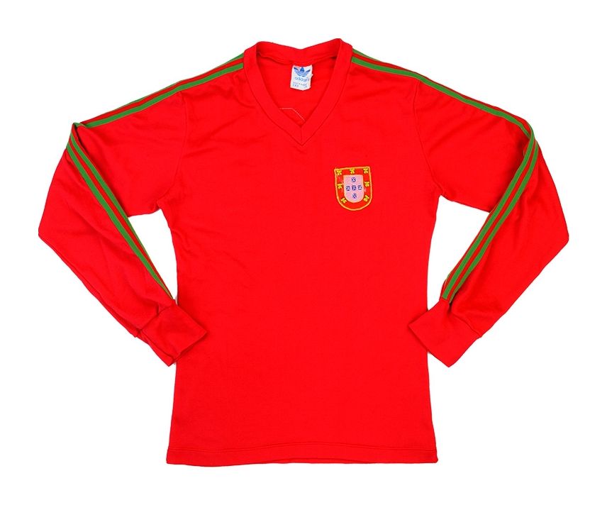 Primera equipación de Portugal 1980