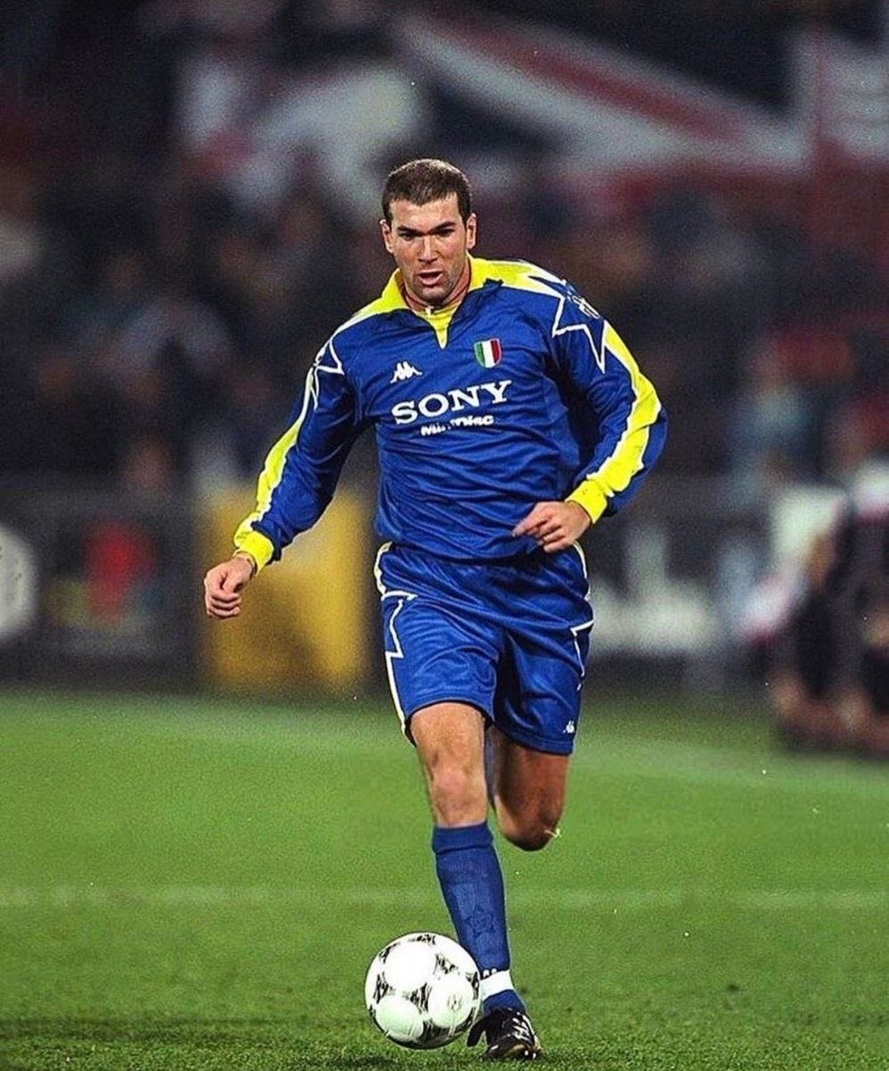Juventus FC 97-98 Visitante 4