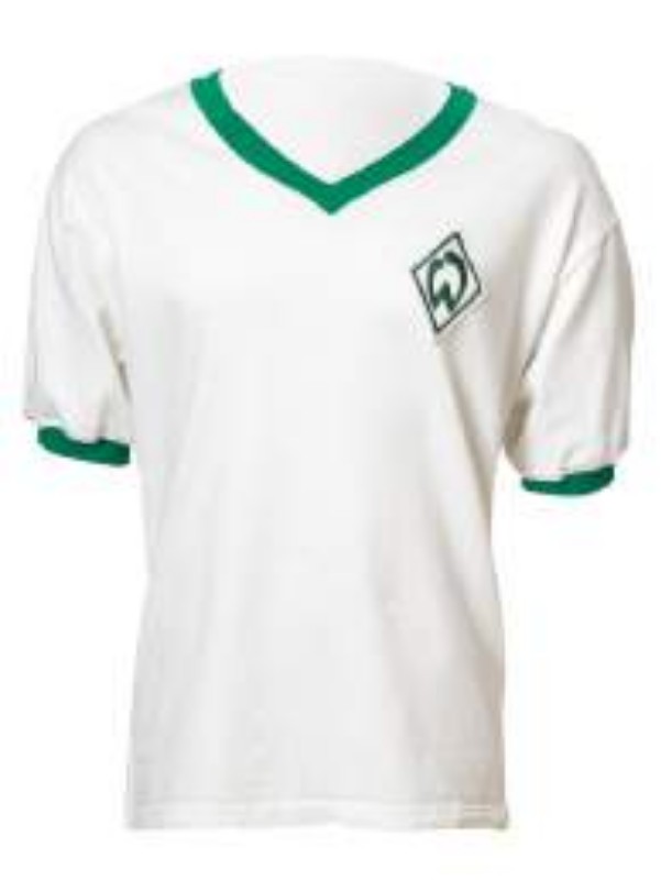 Primera equipación de Werder Bremen 69-70