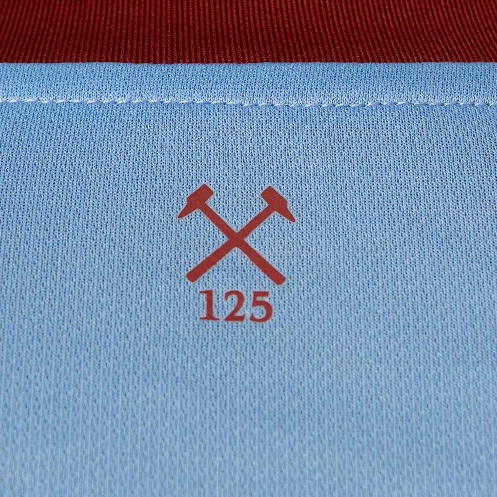 West Ham United 20-21 Visitante 4