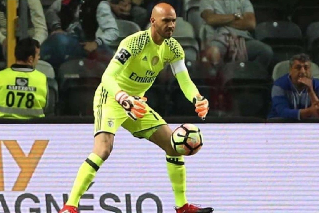 SL Benfica 16-17 Portero 2