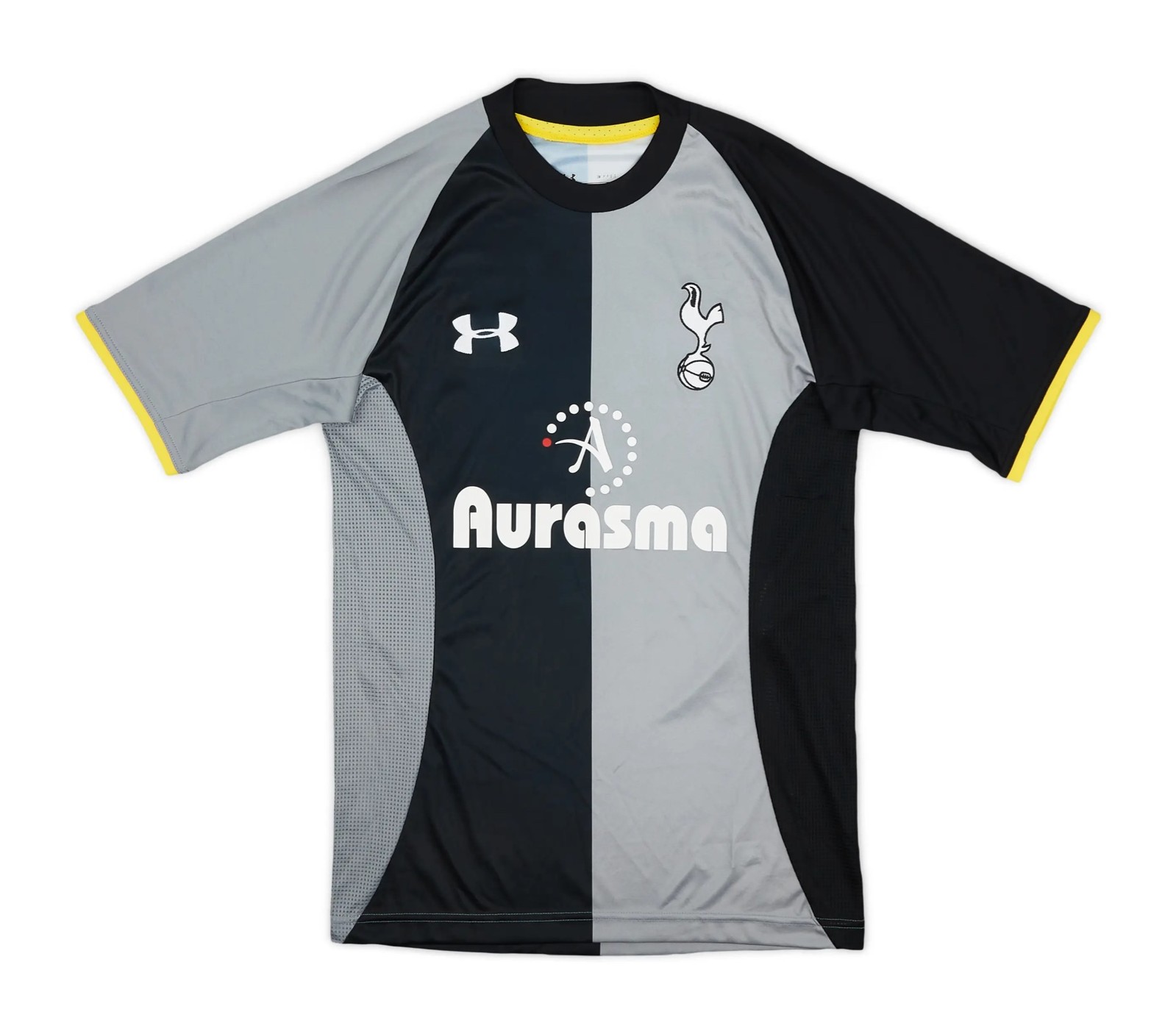 Tercera equipación de Tottenham 12-13