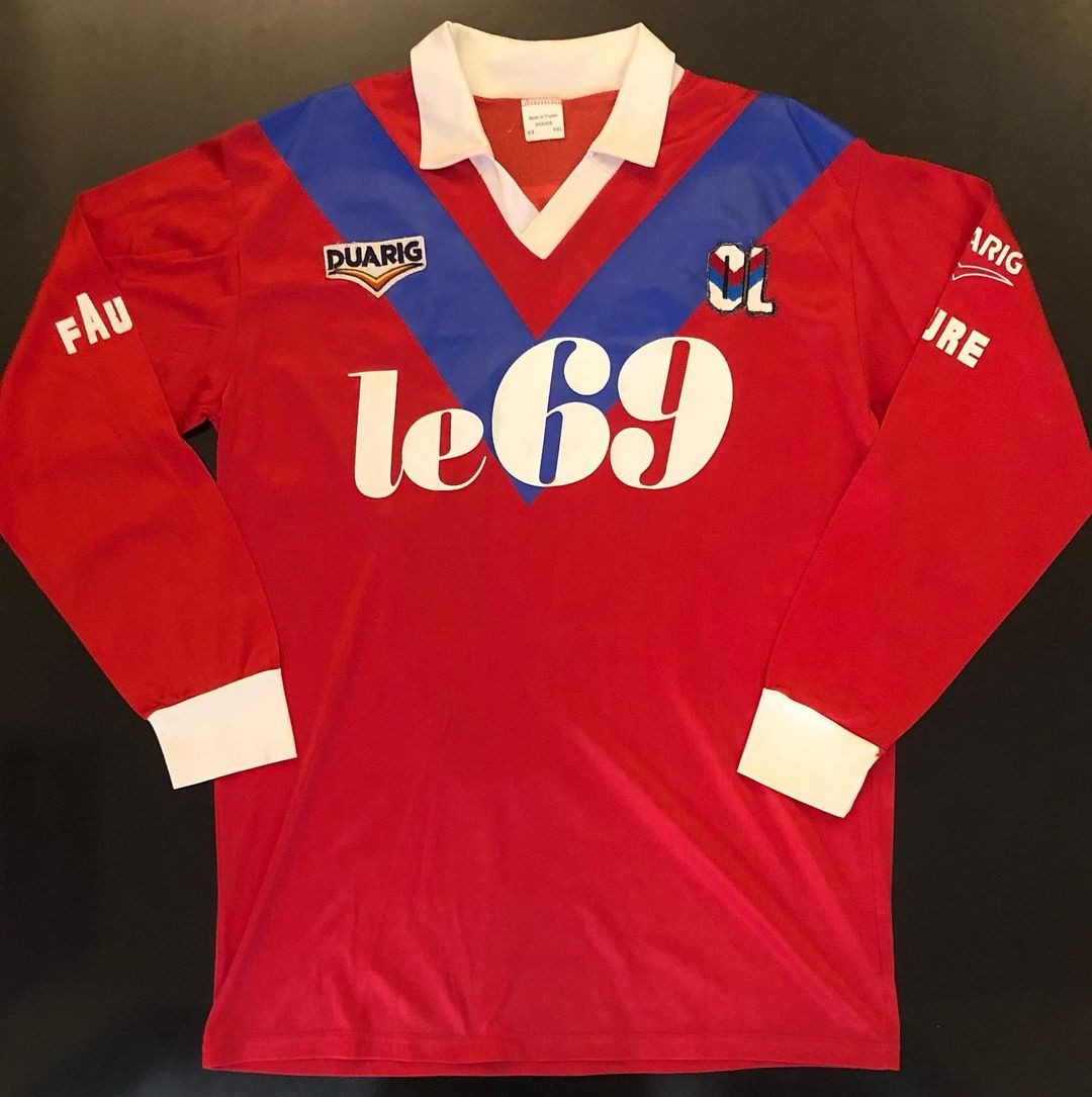 Segunda equipación de Olympique de Lyon 89-90