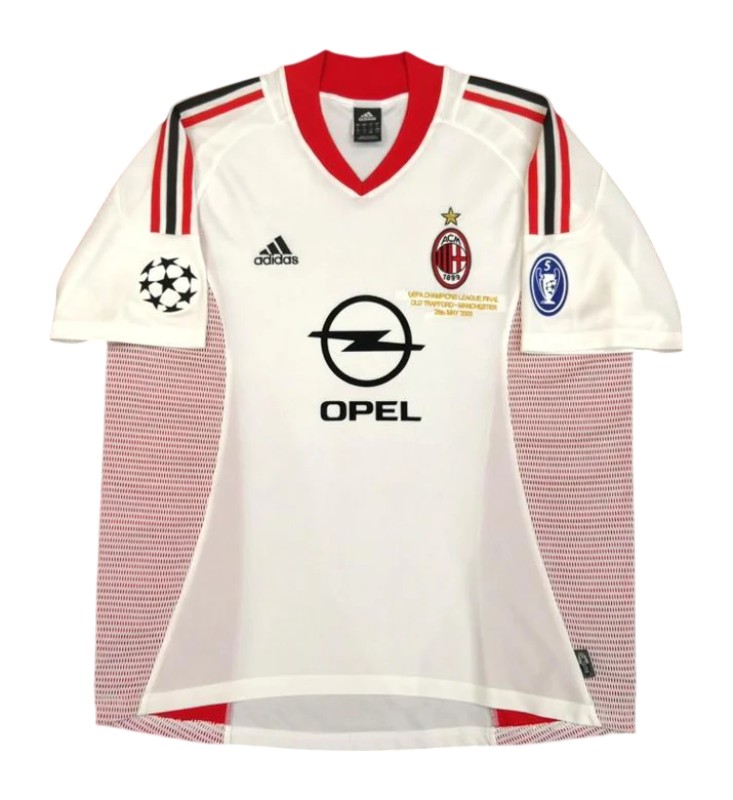 Equipación especial de Milan 02-03