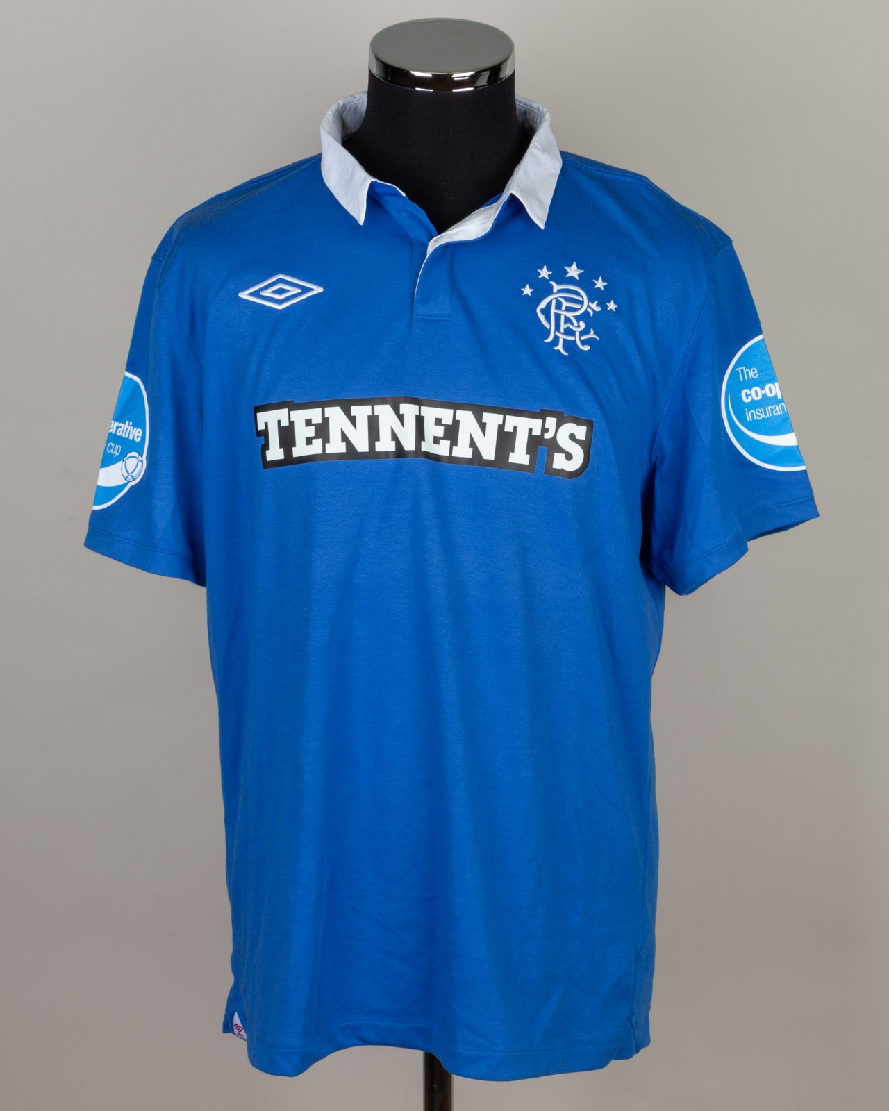 Primera equipación de Glasgow Rangers 10-11
