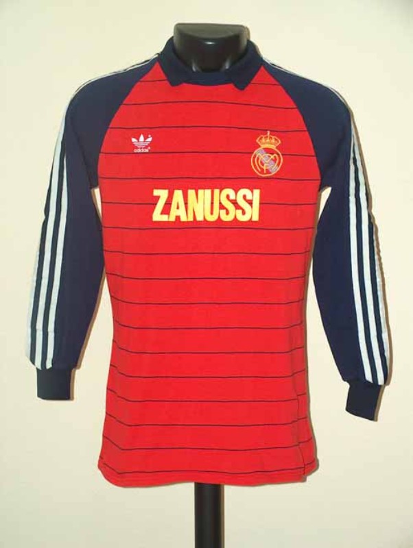 Equipación de portero de Real Madrid 83-84