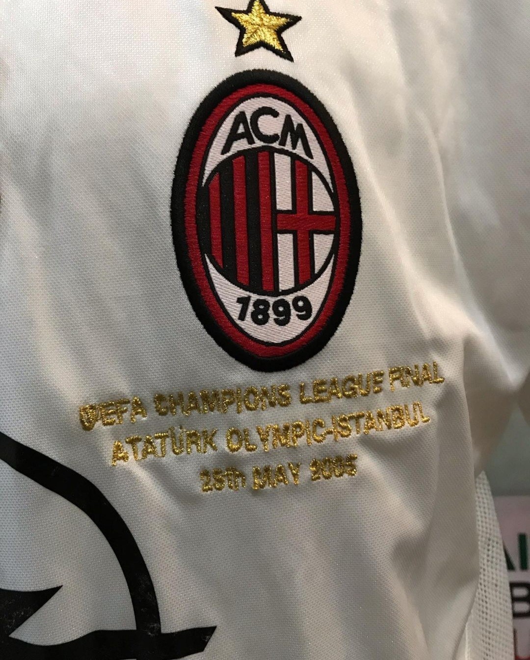AC Milan 04-05 Especial 2
