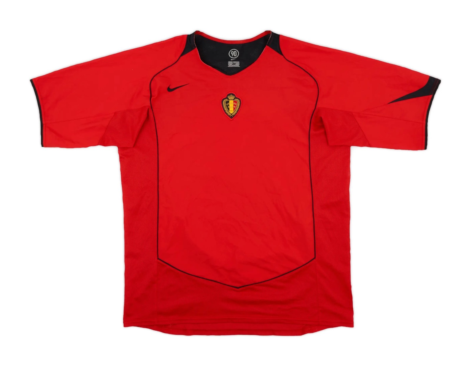 Primera equipación de Bélgica 2004