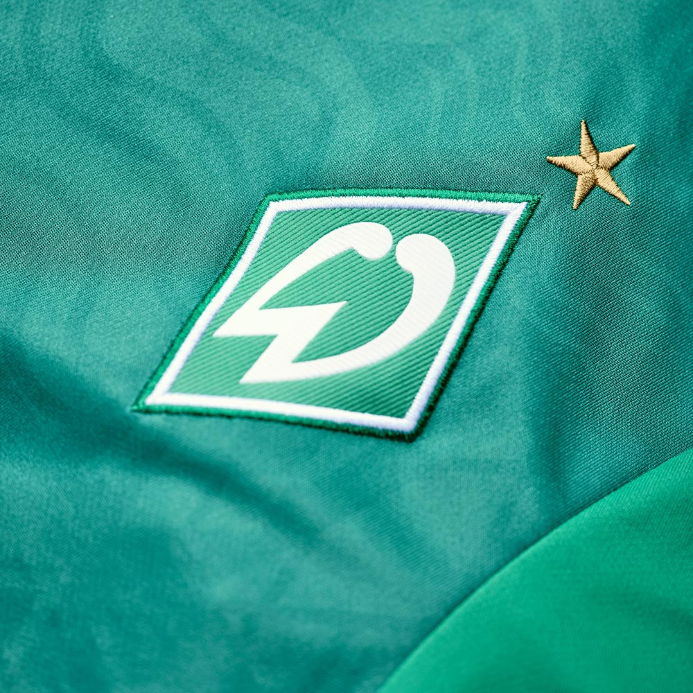 Werder Bremen 21-22 Local 4