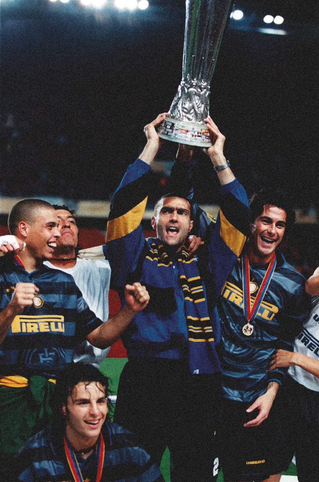 Inter Milan 97-98 Tercera 4