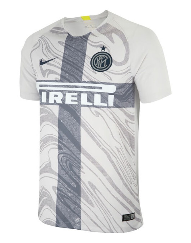 Tercera equipación de Inter de Milán 18-19