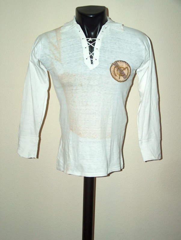 Primera equipación de Real Madrid 1931-32