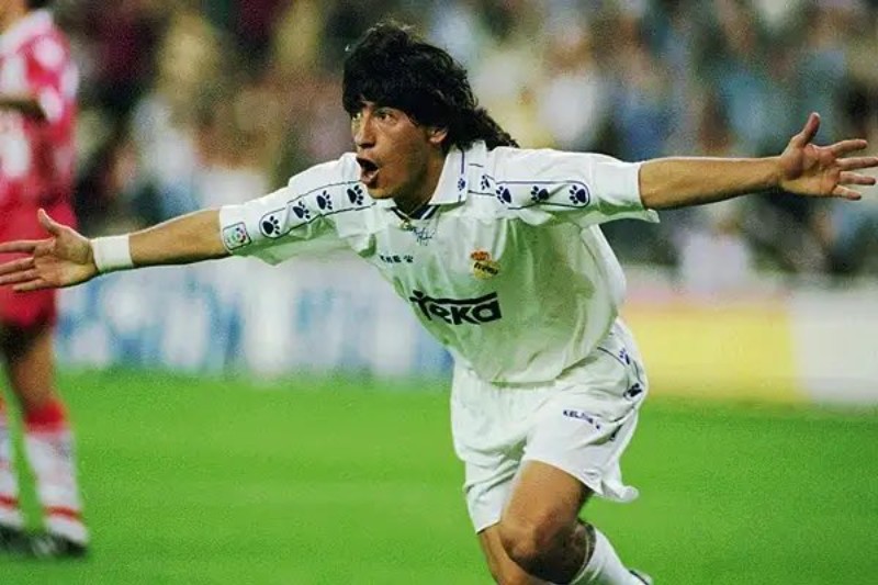 Real Madrid 95-96 Local 3