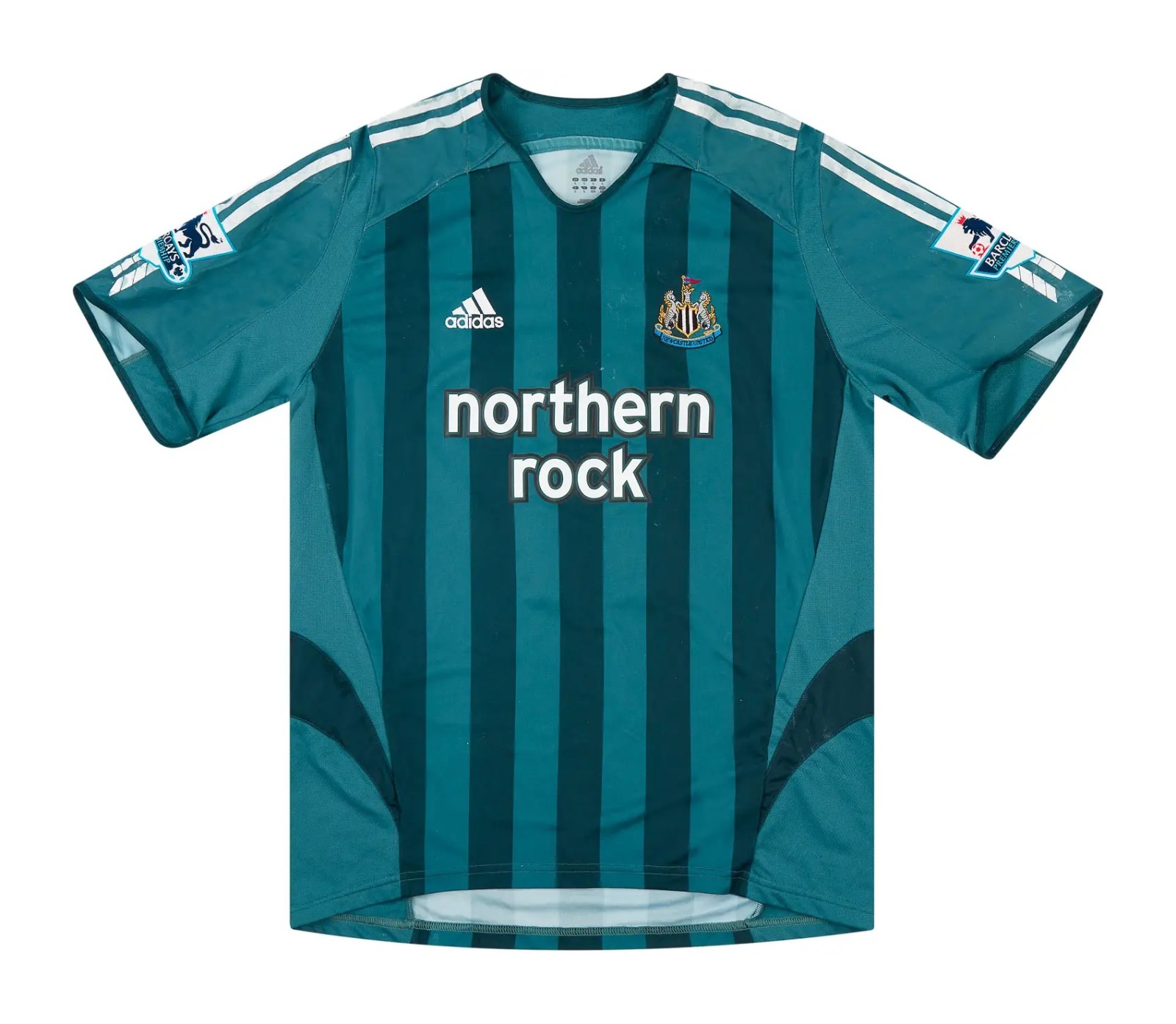 Segunda equipación de Newcastle 05-06