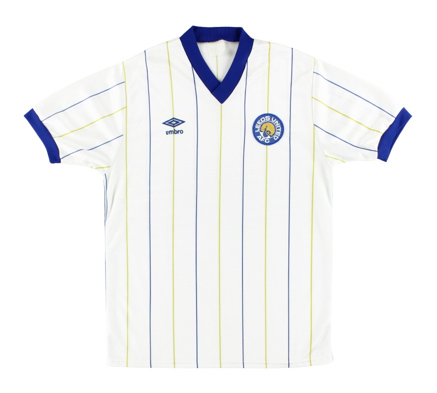 Primera equipación de Leeds 81-82