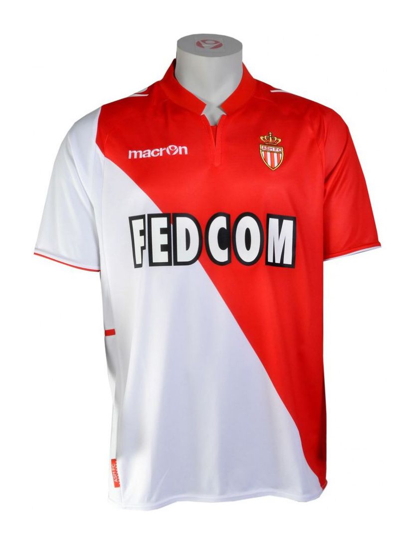 Primera equipación de Monaco 13-14