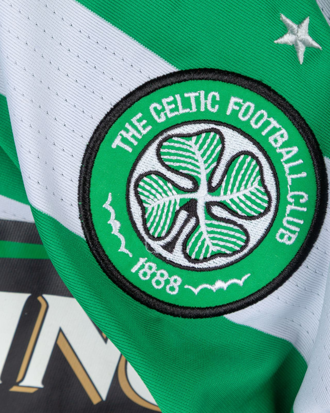 Celtic FC 04-05 Local 3