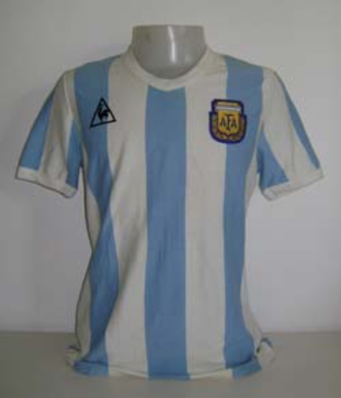 Primera equipación de Argentina 1982
