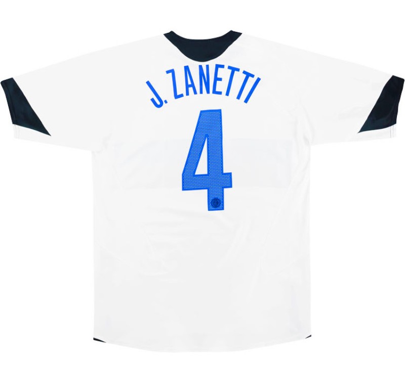Inter Milan 05-06 Visitante 2