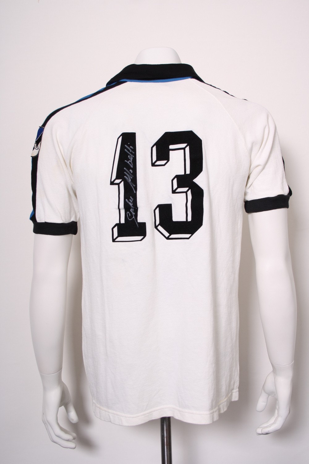 Inter Milan 82-83 Visitante 2
