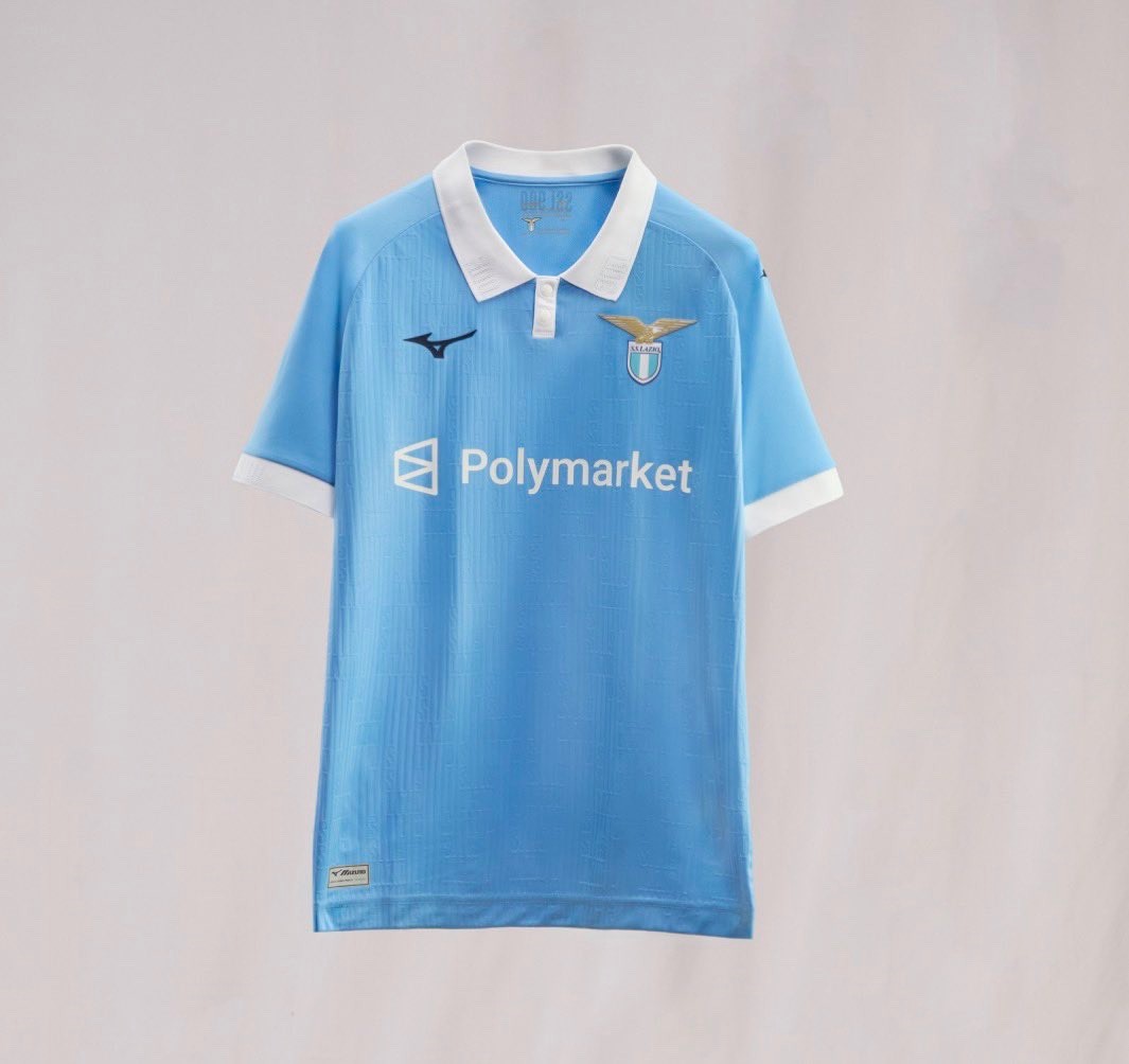 Primera equipación de Lazio 26-27