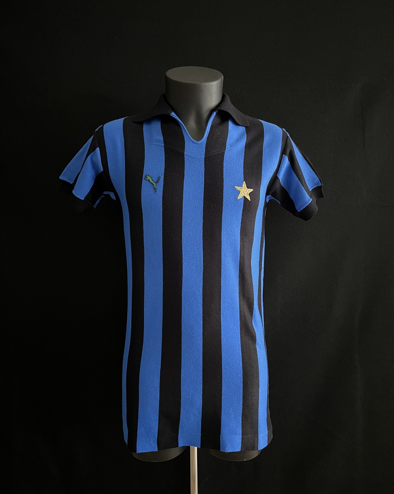 Primera equipación de Inter de Milán 77-78