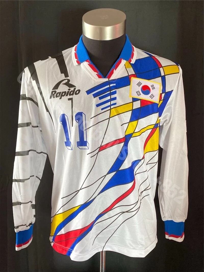 Segunda equipación de Rep. Corea 94-95