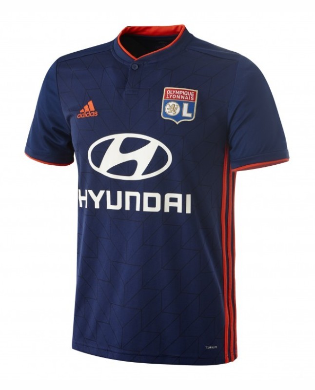 Olympique Lyonnais 18-19 Visitante 2