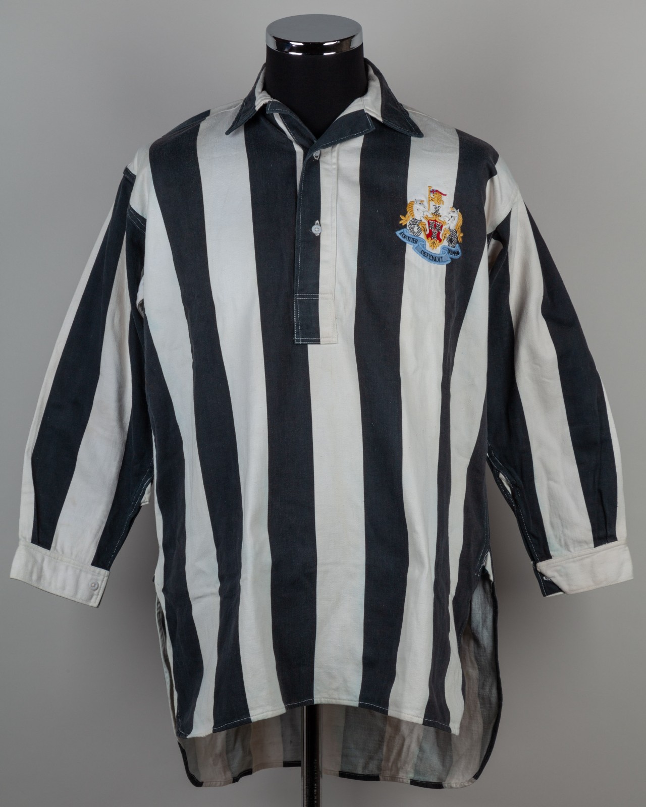 Equipación especial de Newcastle 51-52