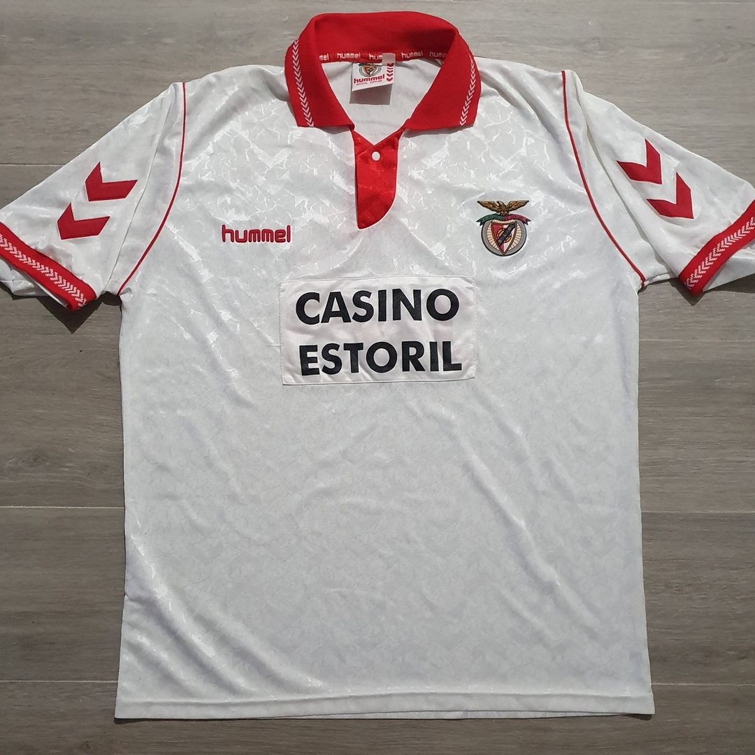 Segunda equipación de Benfica 92-93
