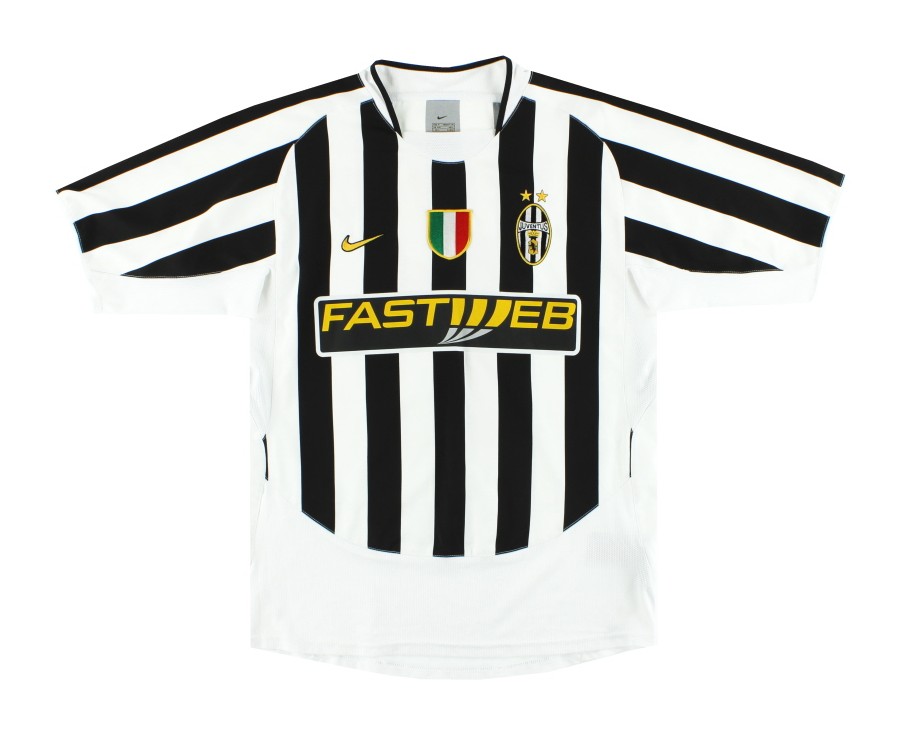 Primera equipación de Juventus 03-04