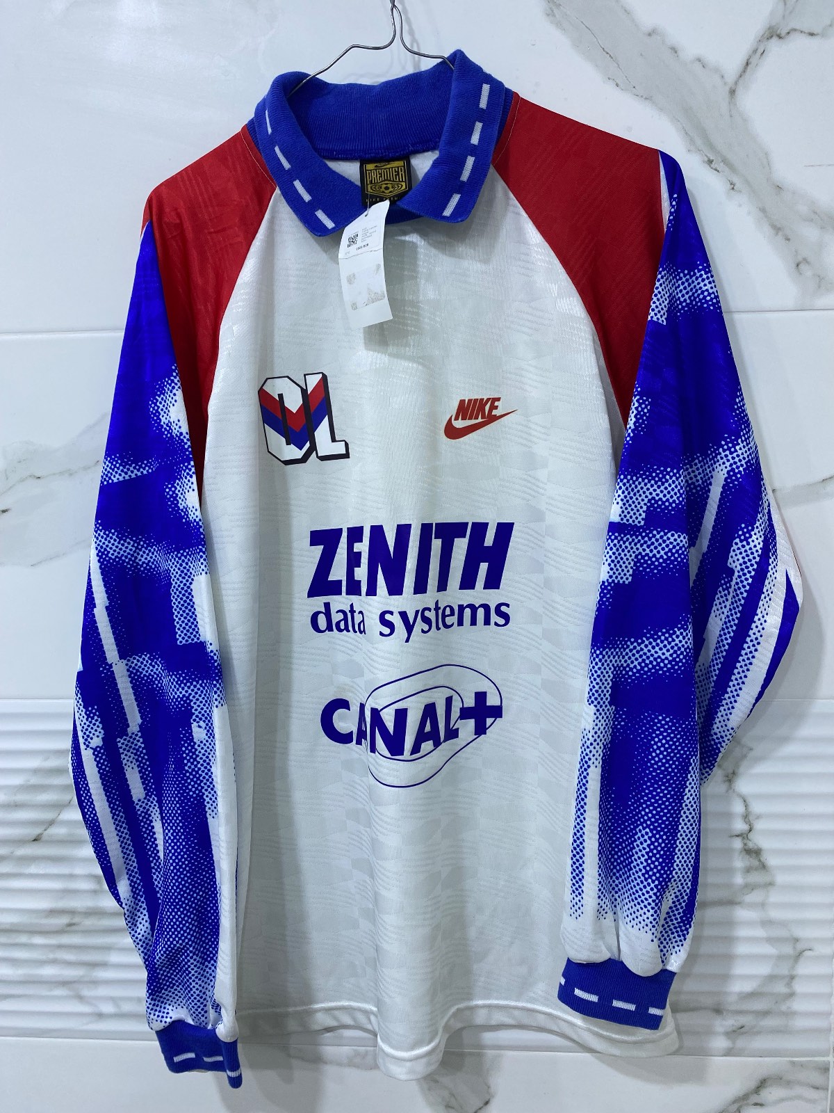 Olympique Lyonnais 92-93 Local 3