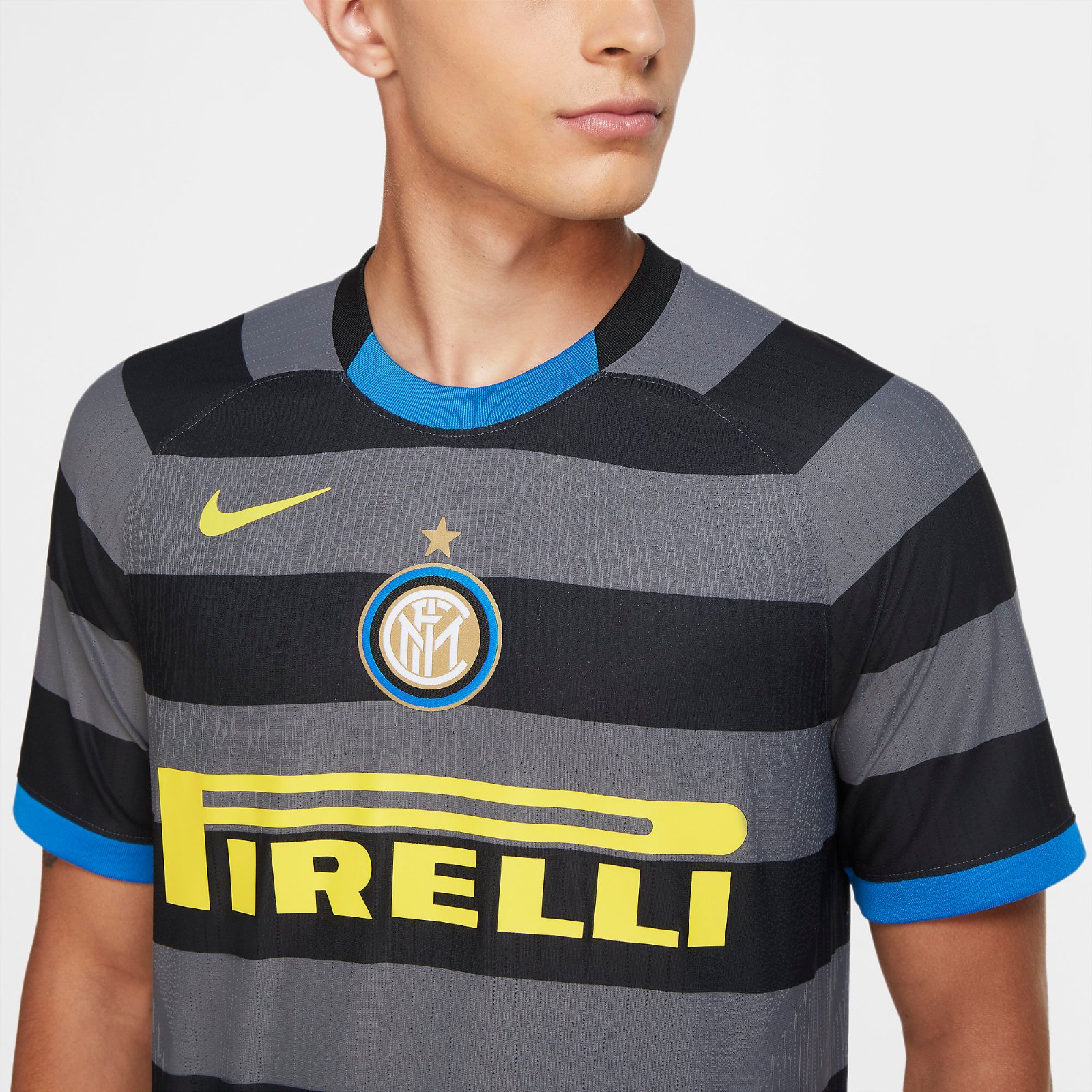 Inter Milan 20-21 Tercera 4
